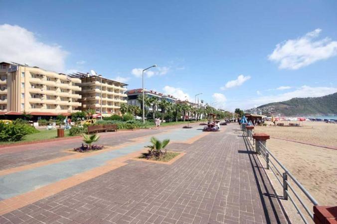 Kleopatra Beach Hotel Alanya Buitenkant foto