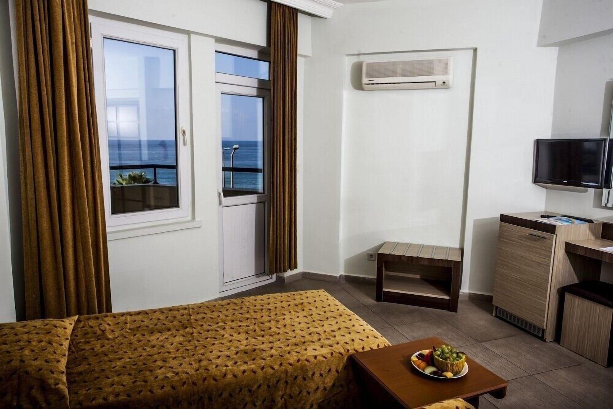 Kleopatra Beach Hotel Alanya Buitenkant foto