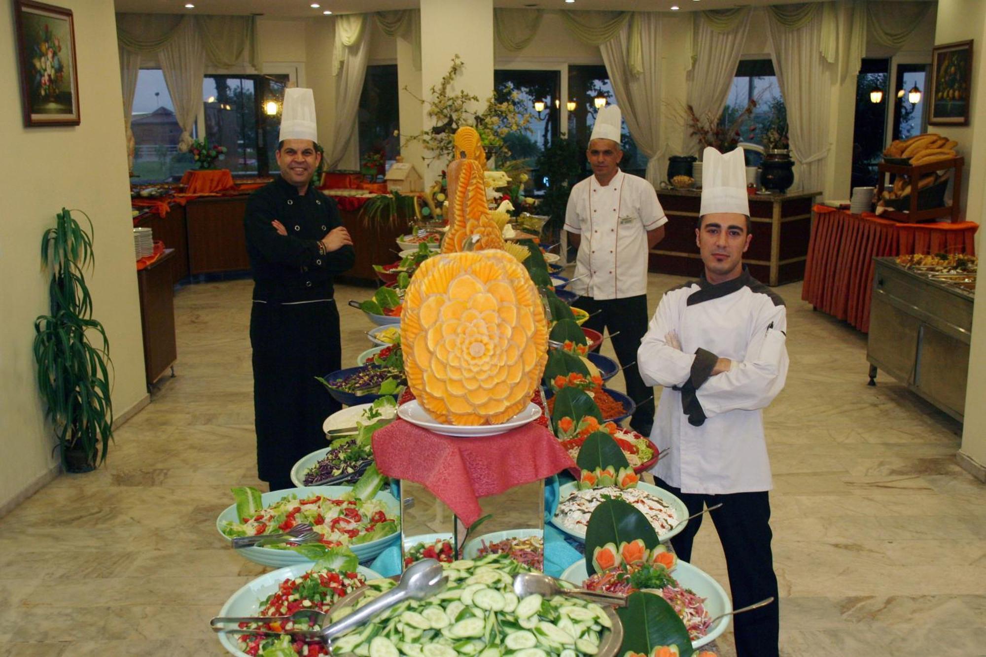 Kleopatra Beach Hotel Alanya Buitenkant foto
